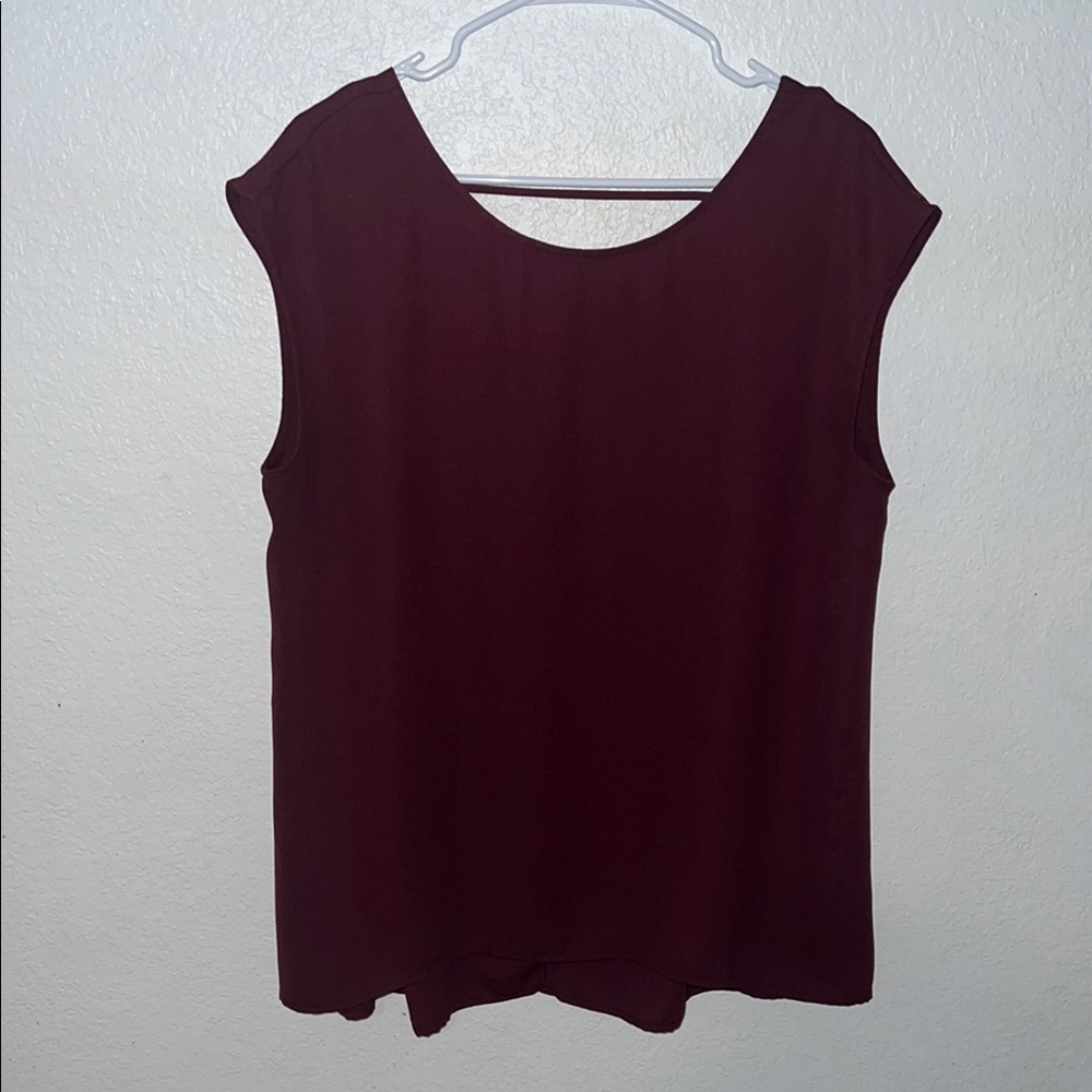 Elegant Burgundy Sleeveless Top